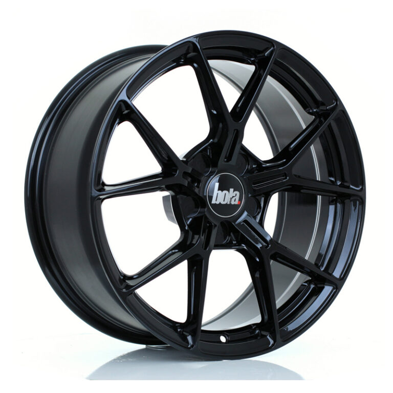 BOLA_FLY_GLOSS_BLACK_1880_ANGLE