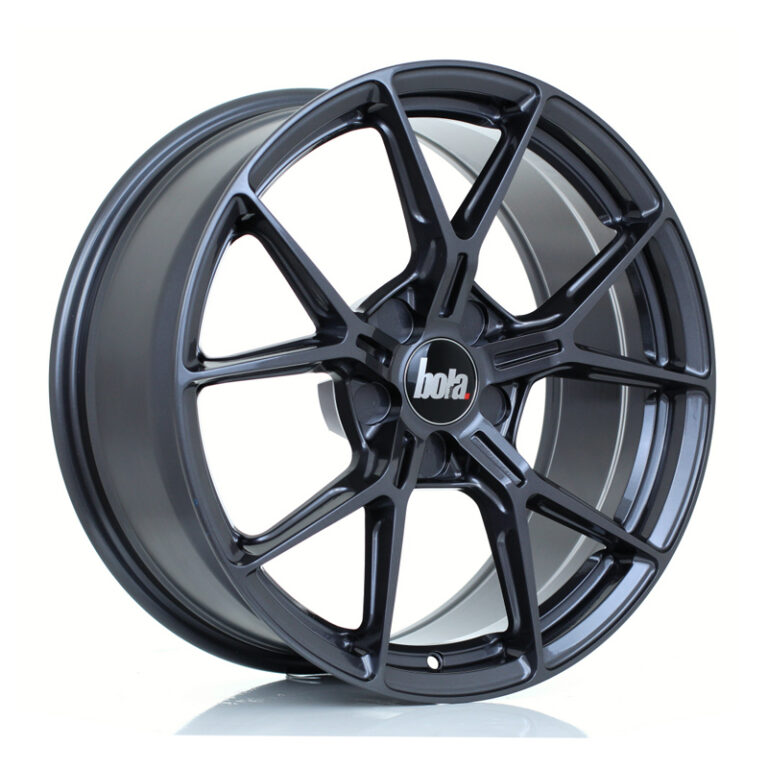 BOLA_FLY_GLOSS_GUNMETAL_1880_ANGLE
